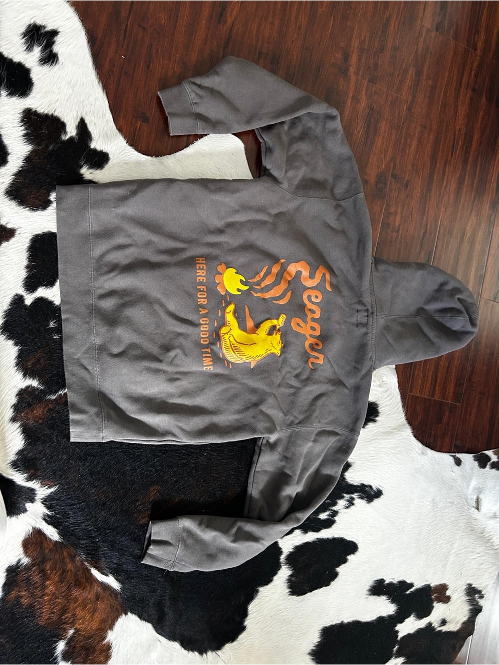 Seager Charcoal Gray Pullover Graphic Hoodie - Picture 2 of 5